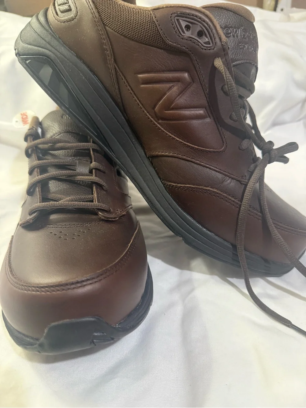 New Balance 928v3 Men/Size Wide 11.5 W/Size 13 Brown leather